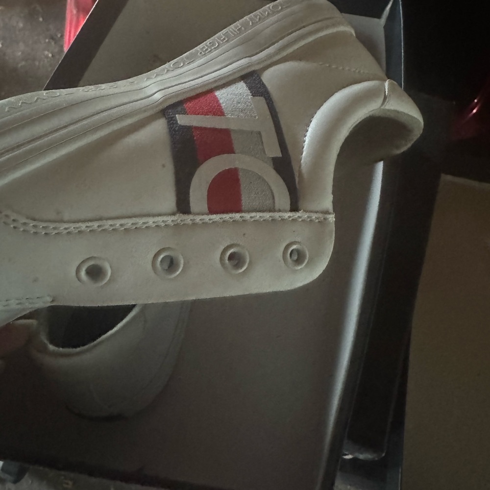 Tommy Hilfiger Cream Sneakers with Red and Blue Logo